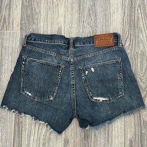 Polo distressed jean shorts !